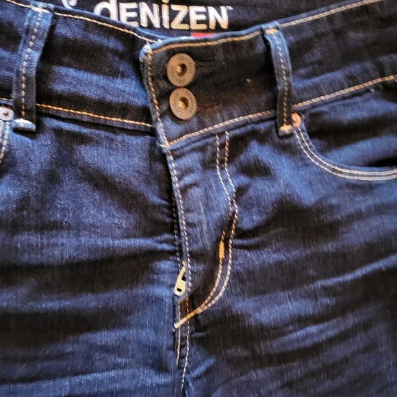 Denizen Jean Shorts - Picture 3 of 4